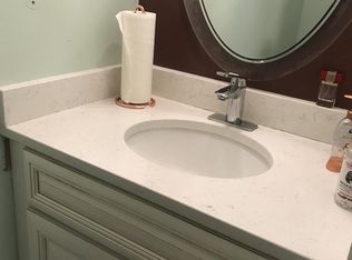 1000 Bankfield Ct, Naperville, IL 60540