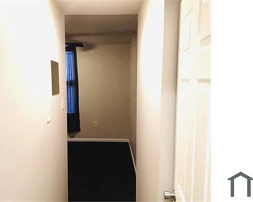 1732 W Diamond St #1 — Photo 12