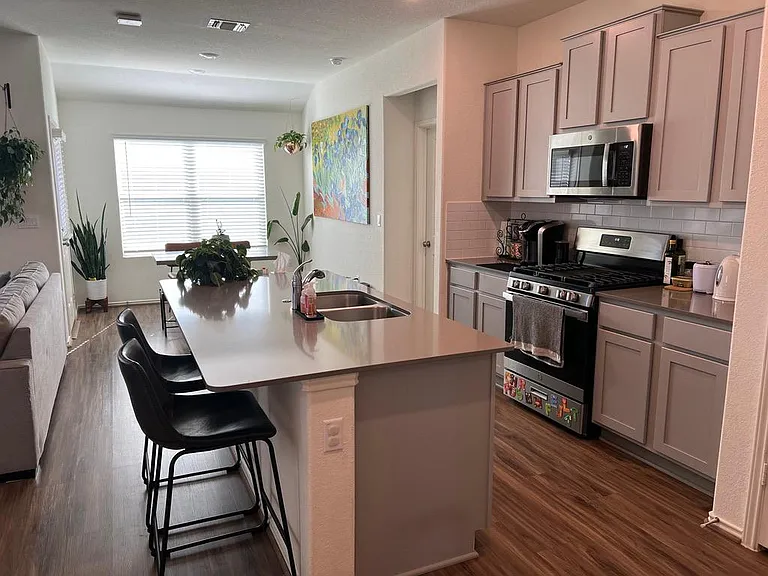 4001 Fort Collins Way — Photo 8