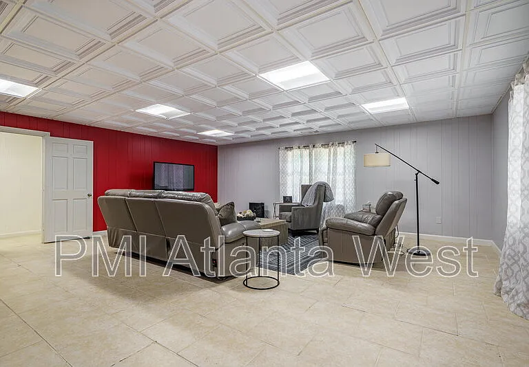 2215 Spalding Dr #TERRACE LVL — Photo 5