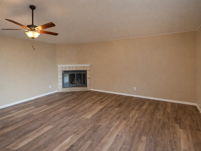 5217 Canyon Creek Dr #5217 — Photo 2