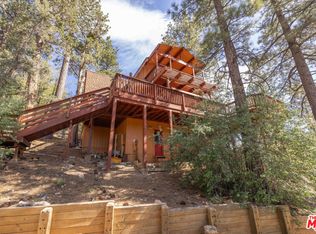 44185 Timron Ln, Sugarloaf, CA 92386