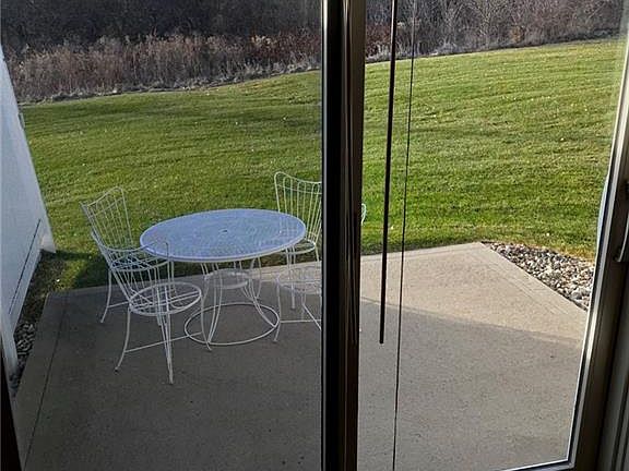 3rd image of 2705 Castles Gate Dr