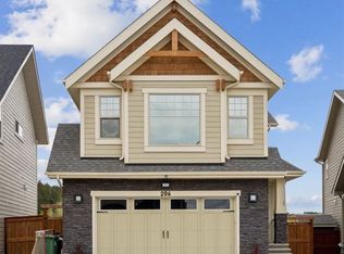 206 E Riviera Vw, Cochrane, AB T4C0Z2