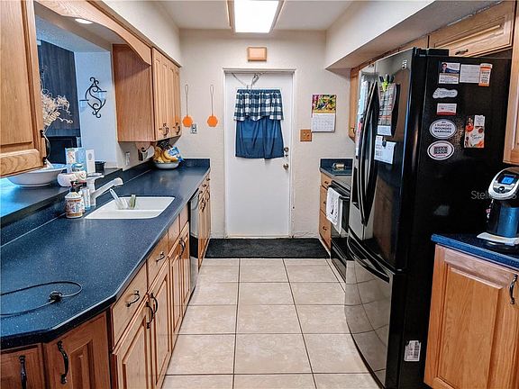 5th image of 6022 Linneal Beach Dr