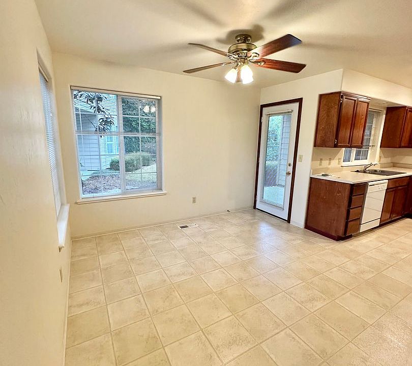 6089.2n 648 Hueners Lane 648 Hueners Ln Jacksonville OR Zillow