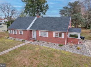 6 Maple Ave, Ridgely, MD 21660