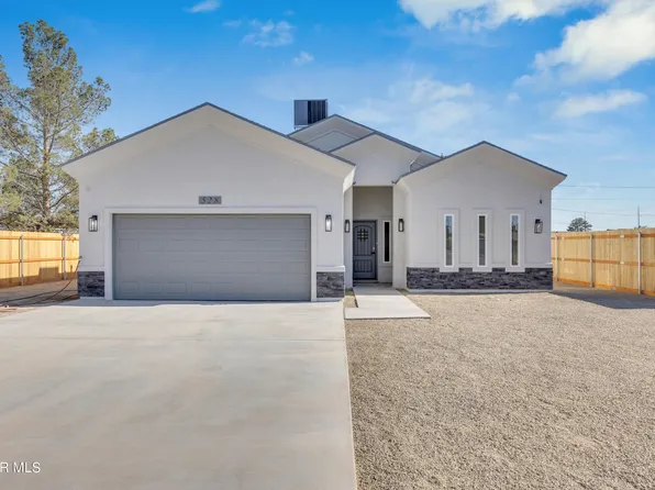 528 Telop Rd, Socorro, TX 79927