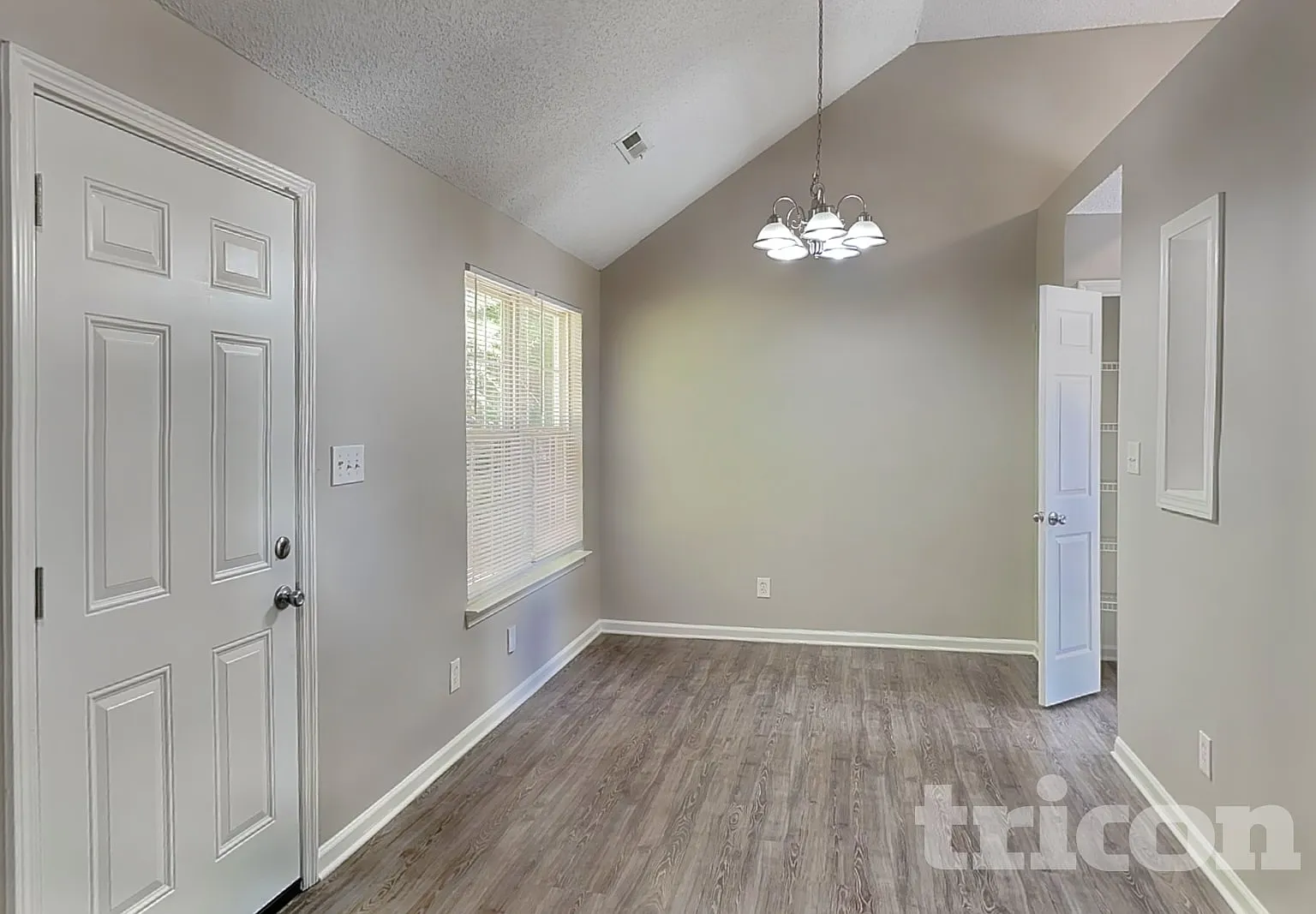 8820 Kismet Drive Charlotte NC — Photo 4