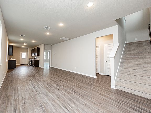 Entry to Family Room