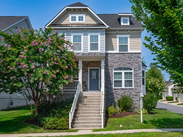 1423 Village Green Way, Brunswick, MD 21716