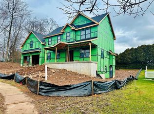 134 Colonel Chester Dr, Wethersfield, CT 06109