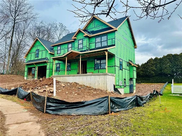 134 Colonel Chester Drive, Wethersfield, CT 06109