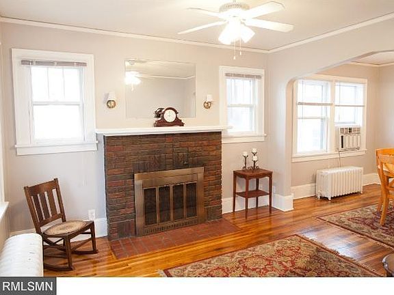 2nd image of 3266 Blackstone Ave