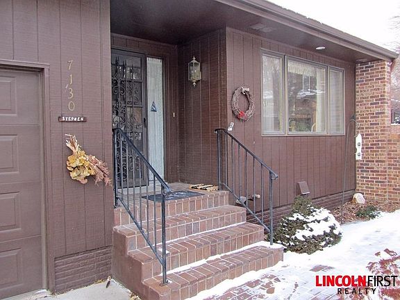 3rd image of 7130 South St