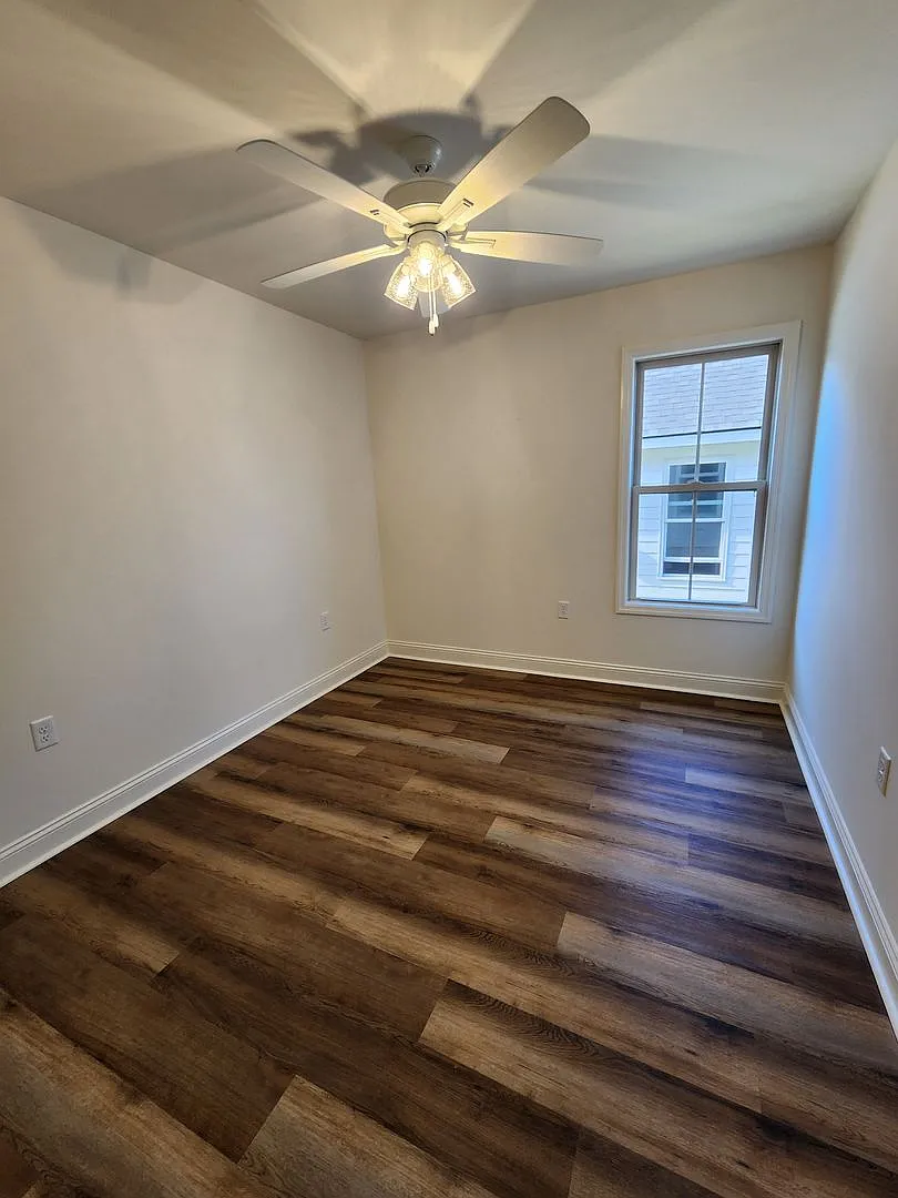 4 bed, 1420 sqft, $1,825 — Photo 4