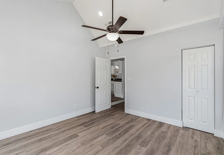 6821 Westland Dr — Photo 10