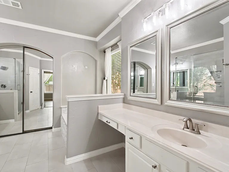 362 Spring Meadow Dr — Photo 13