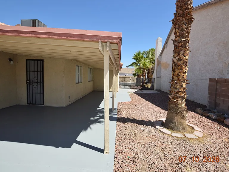 6845 Zamora Dr — Photo 20
