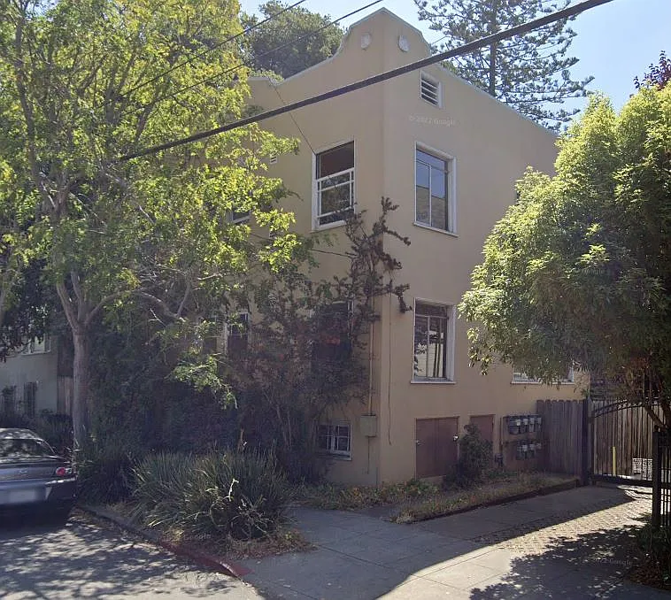 2534 Dwight Way