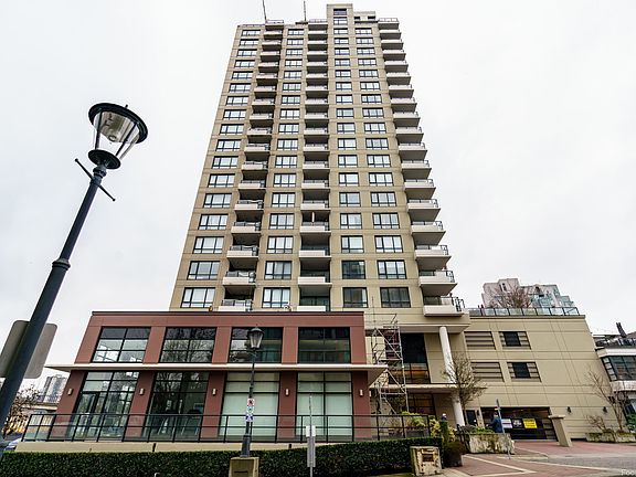 4th image of 1 Renaissance Sq #1102