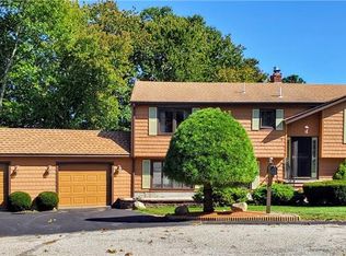 3 Balsam Ct, Johnston, RI 02919