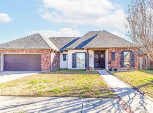 220 Viola St, Houma, LA 70360