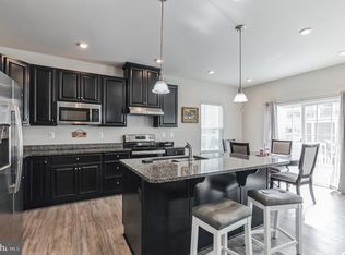 5340 Holley Oak Ln, Fredericksburg, VA 22407