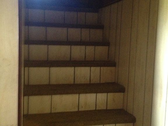 stairs to upper bedroom