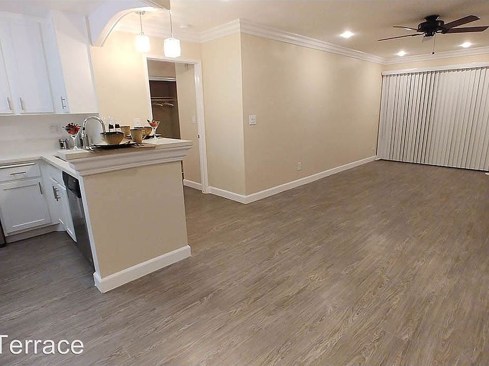 1st image of 10741 Camarillo St APT 109