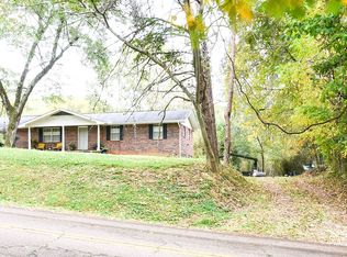 6132 Levi Rd, Hixson, TN 37343