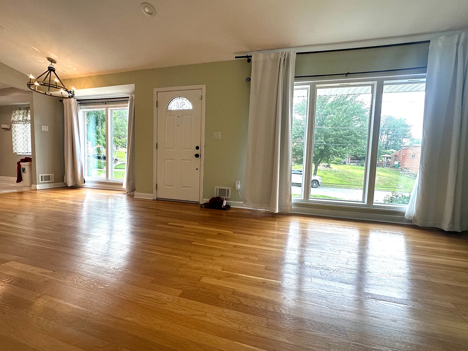 7413 Dominion Dr — Photo 3