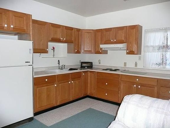 3rd image of 3127A Nahenahe Pl #1