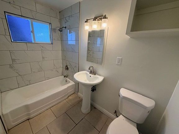 5th image of 1017 El Tejon Ave APT E
