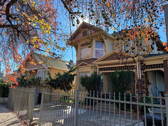 4th image of 1309 Vine St