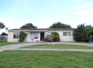 308 Cavalier Rd, Palm Springs, FL 33461