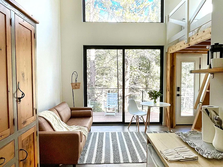 33507 Valley View Dr — Photo 1