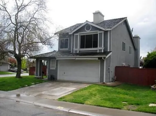 8220 Newbury Park Ct, Sacramento, CA 95828