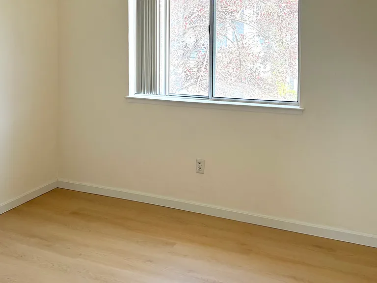 Guest Bedroom #2