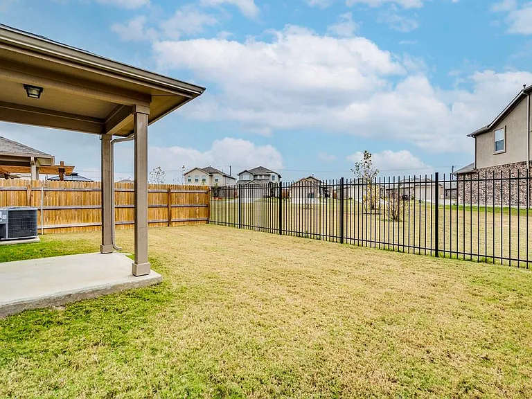 448 Dubina Ave — Photo 24