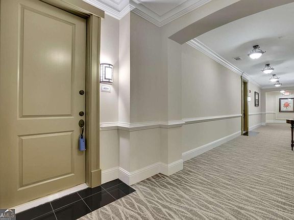 5th image of 2300 Peachford Rd APT 4204