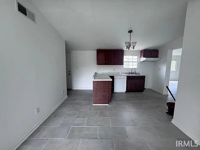3001 N Westwood Rd — Photo 9