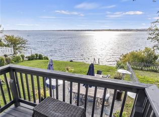 220 Narragansett Ave, Riverside, RI 02915