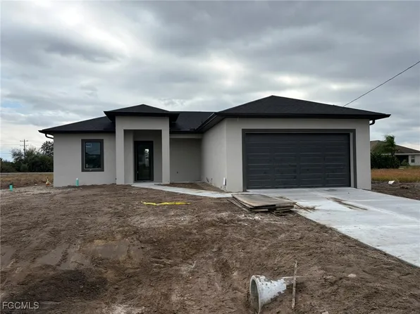 2503 45th St SW, Lehigh Acres, FL 33976