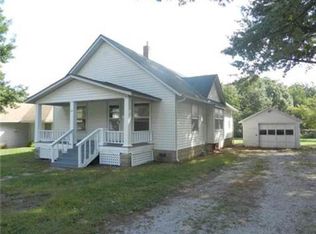 414 S 2nd St, Odessa, MO 64076
