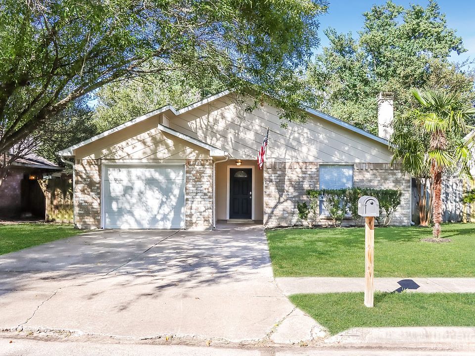 1st image of 22110 Singing Spurs Dr