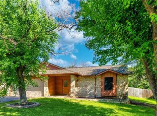 804 Cambridge Dr, Round Rock, TX 78664