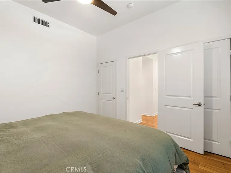 21 Gramercy #102 — Photo 11