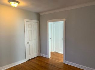 919 E Marquette Rd, Chicago, IL 60637