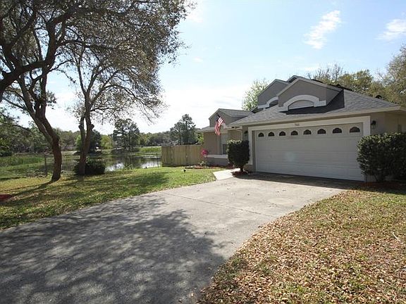 5th image of 761 Cross Bow Ln